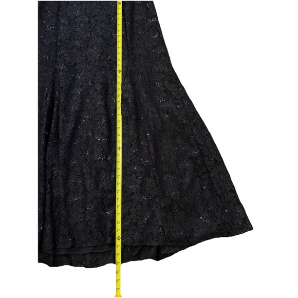 Morgan & Co Black Sequin Lace Halter Maxi Gown Strappy Back Womens 16W - Picture 12 of 12